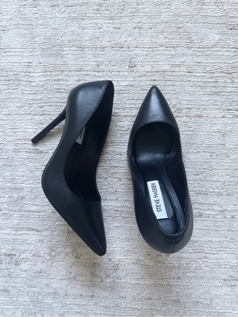 Steve Madden Women's Black Pointed-Toe Stiletto Pumps (Size 7.5)